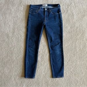 Everlane Blue Jean size 27